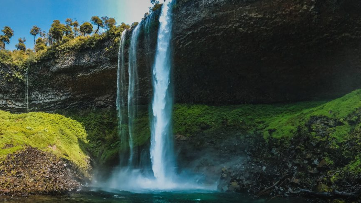 Escapada a una hermosa cascada de la Patagonia, ideal para los más aventureros