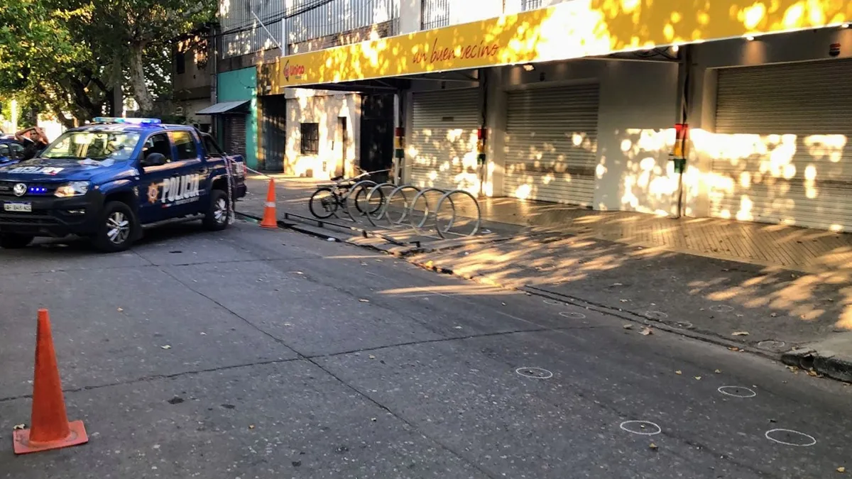 El local donde ocurrió la balacera está ubicado en Lavalle al 2500.