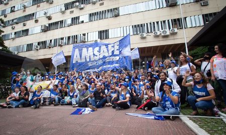 ante la falta de convocatoria a paritarias, amsafe realizara una asamblea provincial ante la falta de convocatoria a paritarias, amsafe realizara una asamblea provincial