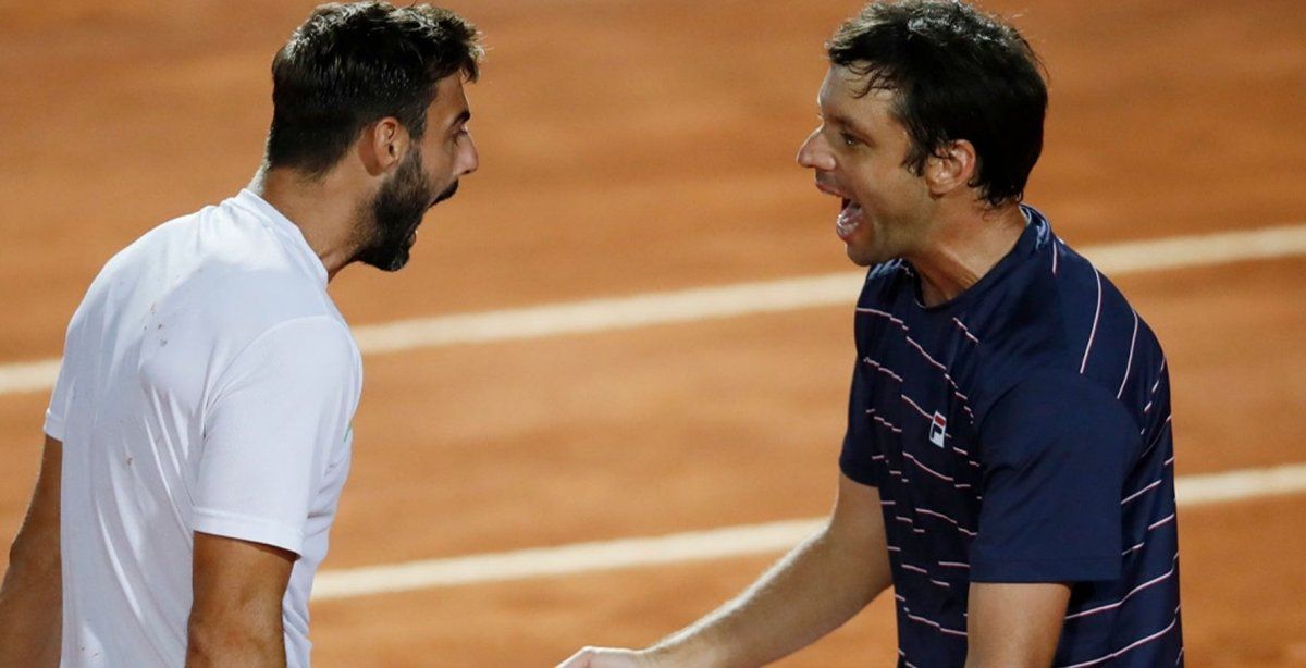 Con el título en Roma