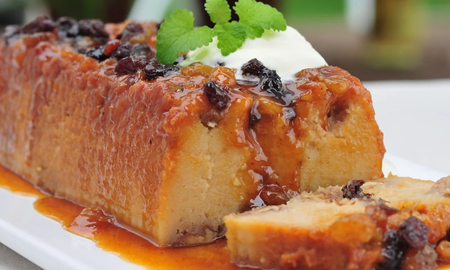 Cómo hacer budín de pan con pasas en casa: la receta fácil y económica para un postre delicioso Cómo hacer budín de pan con pasas en casa: la receta fácil y económica para un postre delicioso