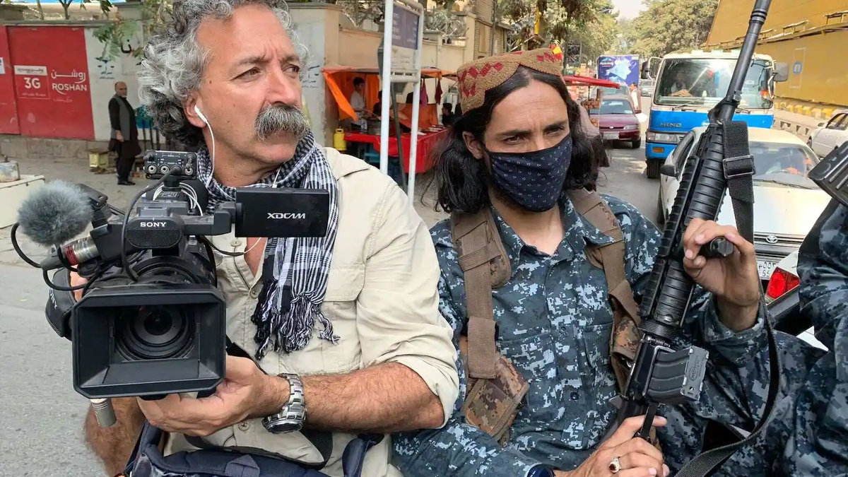 Zakrzewski era un veterano reportero de guerra que cubri&oacute; m&uacute;ltiples conflictos b&eacute;licos