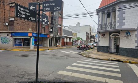 La tentativa de homicidio fue cometida en inmediaciones de 9 de Julio e Hipólito Yrigoyen. La tentativa de homicidio fue cometida en inmediaciones de 9 de Julio e Hipólito Yrigoyen.