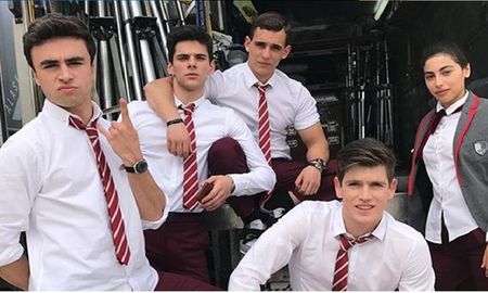 Omar Ayuso de Élite se desnudó y calentó Instagram Omar Ayuso Omar Ayuso de Élite se desnudó y calentó Instagram Omar Ayuso