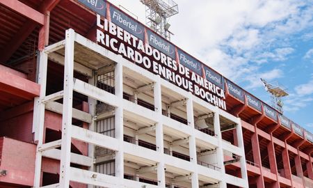 En el Estadio Ricardo Enrique Bochini, Independiente recibe este domingo a San Lorenzo por el Torneo de la Liga Profesional. En el Estadio Ricardo Enrique Bochini, Independiente recibe este domingo a San Lorenzo por el Torneo de la Liga Profesional.