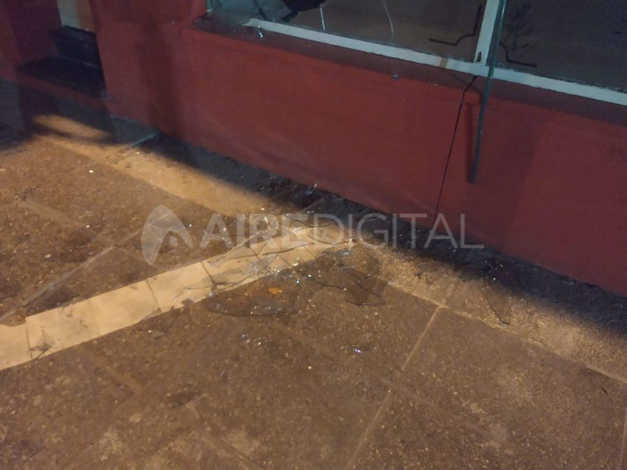 El bar abri&oacute; el 14 de marzo