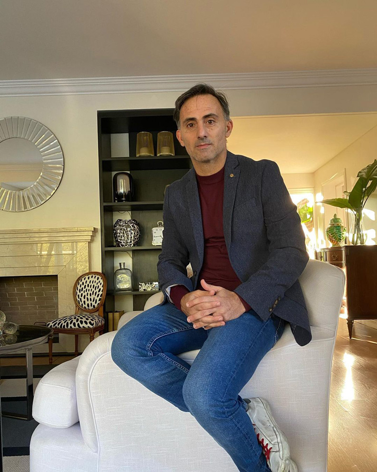 La casa de Yanina Latorre tiene dos living.