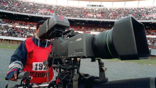 Los relatores y comentaristas de ESPN y Fox Sports