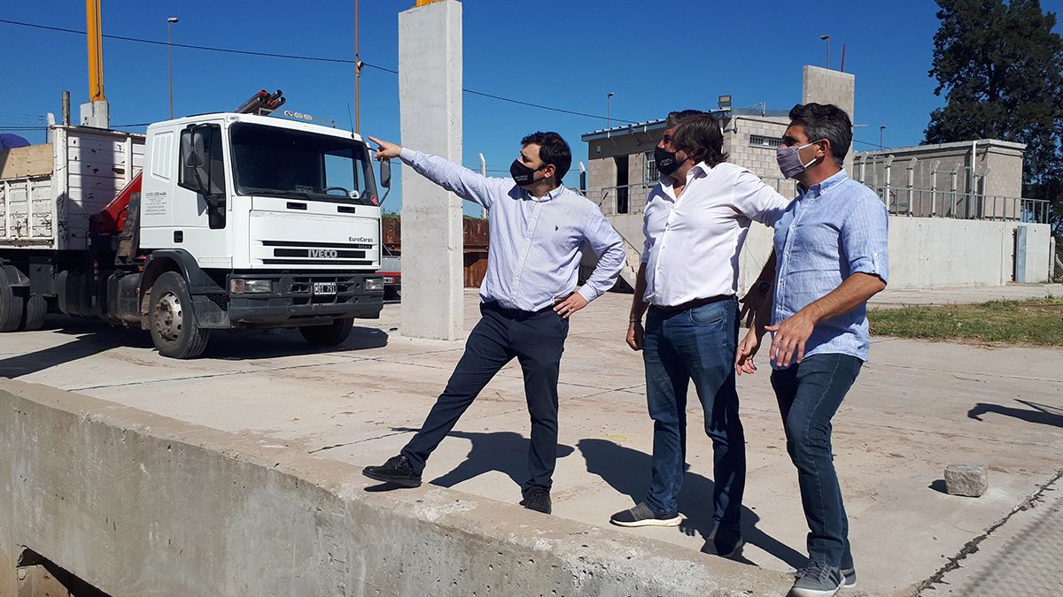 La obra de la “Casabomba Cero” comenzó a proyectarse en 2011 y se encuentra ubicada en la denominada Cuenca Centenario -sobre la avenida Circunvalación-, en el sur de la ciudad