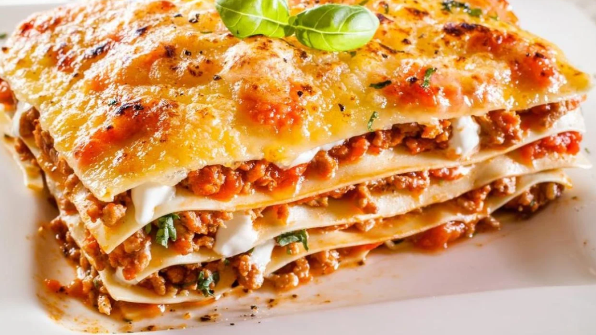 La receta infalible y deliciosa para hacer lasaña casera. La receta infalible y deliciosa para hacer lasaña casera.