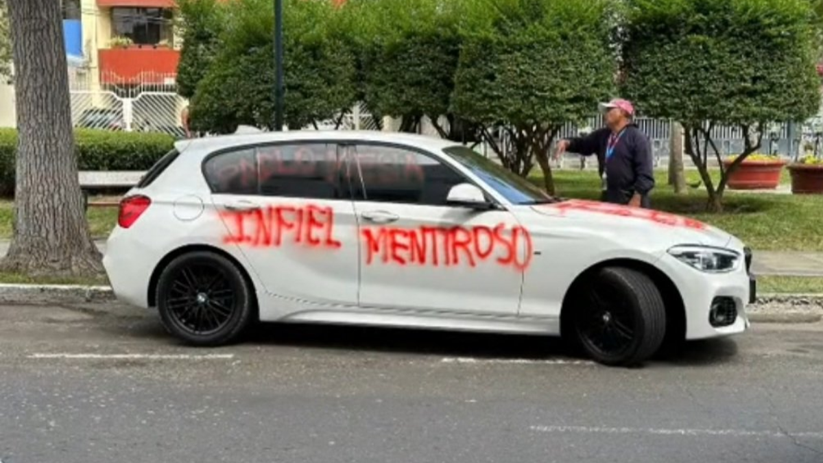 Viral: una mujer pintó el auto de su marido por serle infiel