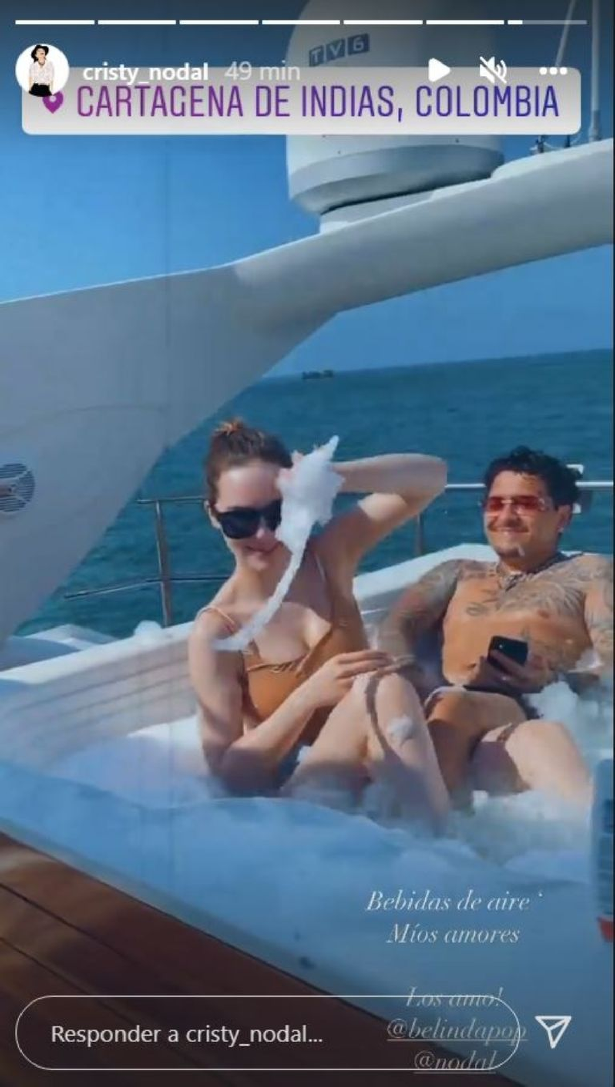 Belinda y Christian Nodal en Colombia.