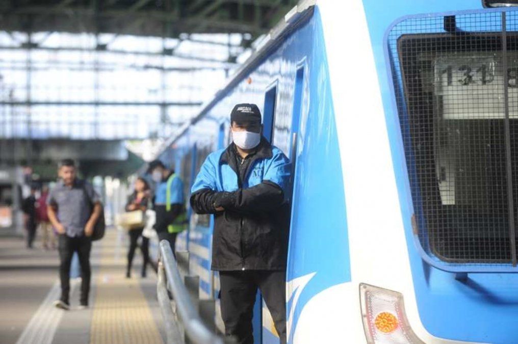 El empleo sufre la peor caída desde el 2002 y el Gobierno admite que la pandemia dejará profundas secuelas