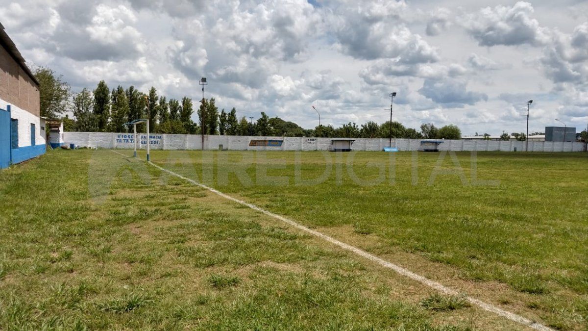 El presidente destacó que uno de los directivos, por seguridad, guardó su automóvil en el galpón y los ladrones que ingresaron se lo “barretearon” para sacarle la batería.