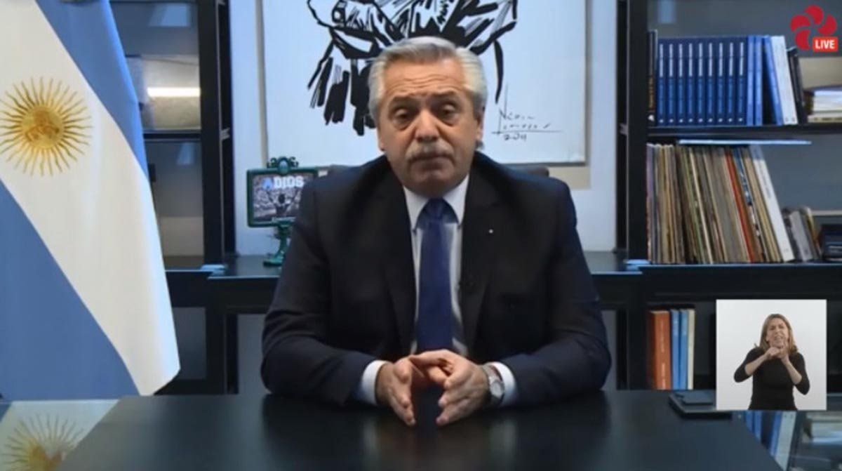 El presidente participó del Foro Económico de San Petersburgo 2021.