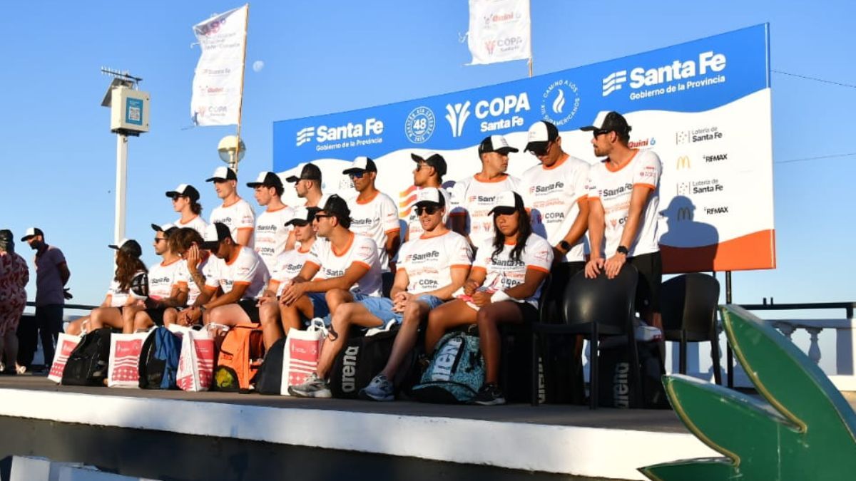Los nadadores de la Maratón Santa Fe-Coronda estarán con el Gobernador de Santa Fe