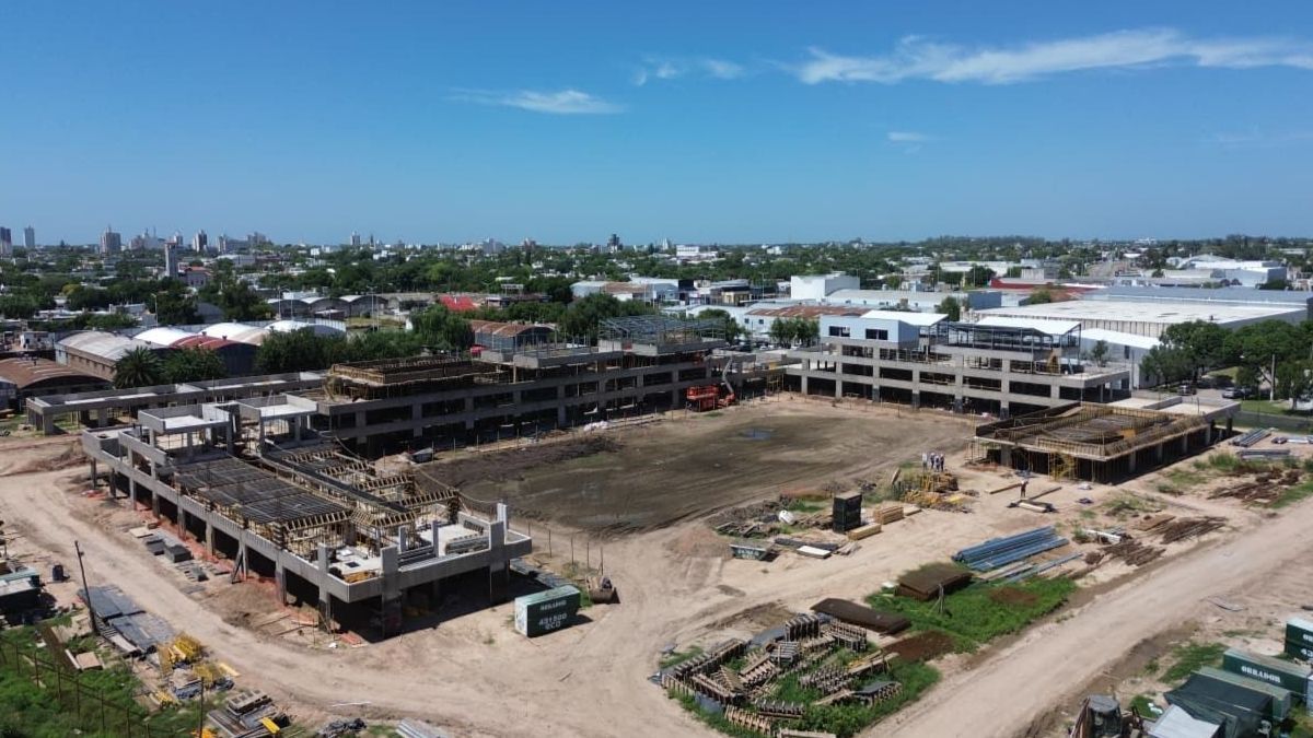 La construcci&oacute;n del nuevo vel&oacute;dromo cuenta con un 60 % de avance.