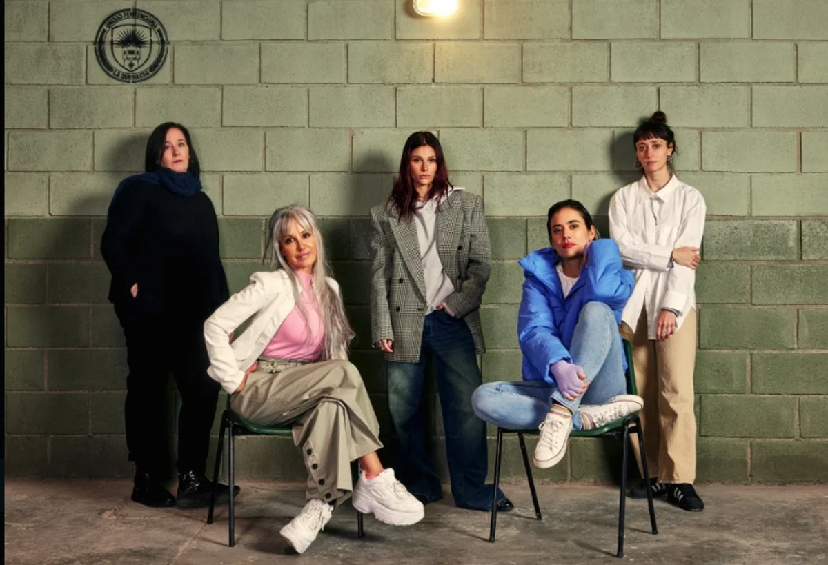 Las actrices de En el barro  