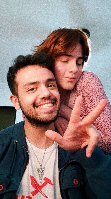 Thiago y Emma se conocieron en 2018 por la red social Tinder
