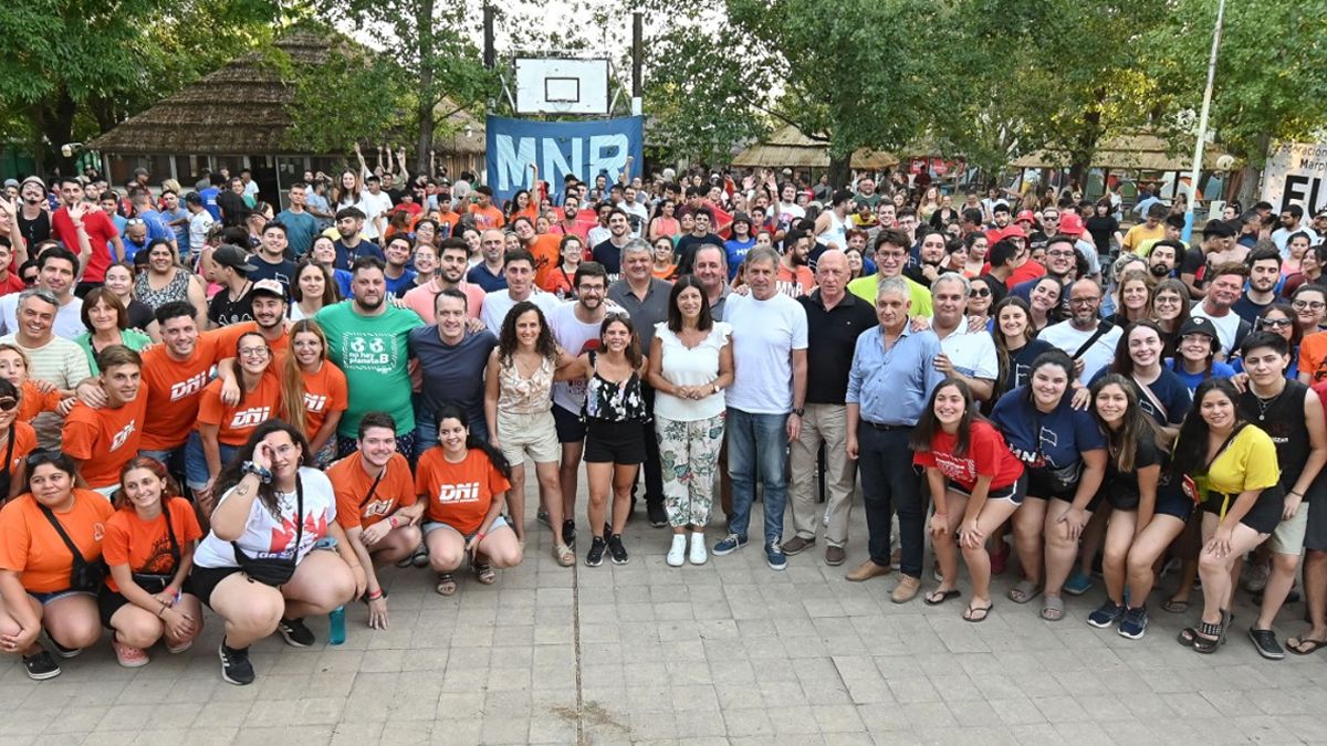 El Partido Socialista anticipó que formará parte de un frente de frentes