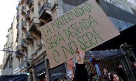 en argentina, cada seis minutos una adolescente da a luz en argentina, cada seis minutos una adolescente da a luz