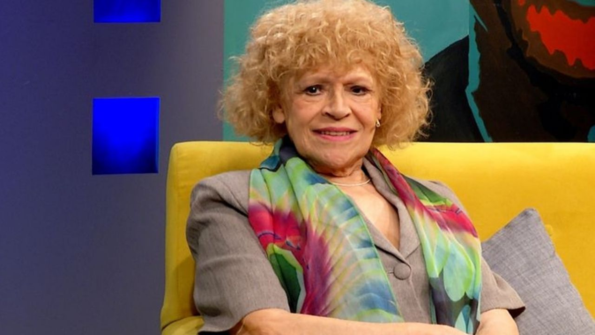 Mar&iacute;a Rosa Fugazot volvi&oacute; a defender a Juan Darth&eacute;s.