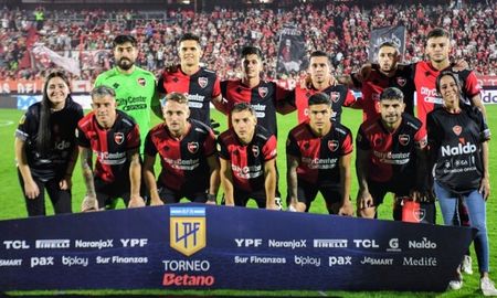 Newells cayó por 2 a 0 frente a Instituto en Rosario, mientras la dirigencia acelera la búsqueda de un entrenador. Newells cayó por 2 a 0 frente a Instituto en Rosario, mientras la dirigencia acelera la búsqueda de un entrenador.
