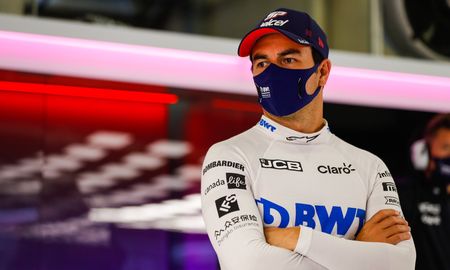El mexicano Sergio Checo Pérez es el primer piloto de la Fórmula 1 en dar positivo por covid-19. El mexicano Sergio Checo Pérez es el primer piloto de la Fórmula 1 en dar positivo por covid-19.