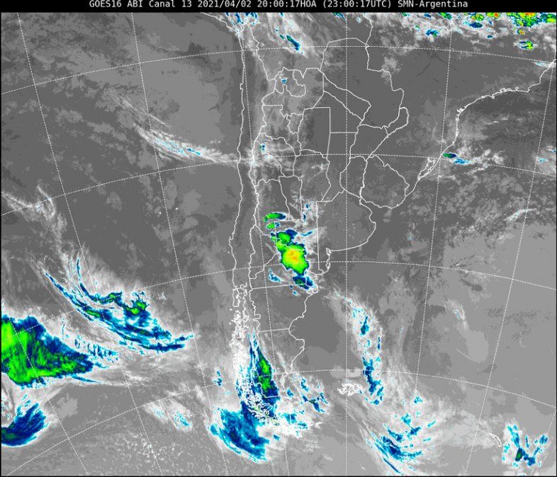 En la imagen satelital se observa el cielo de nuestra región con poca nubosidad en esta zona del país.