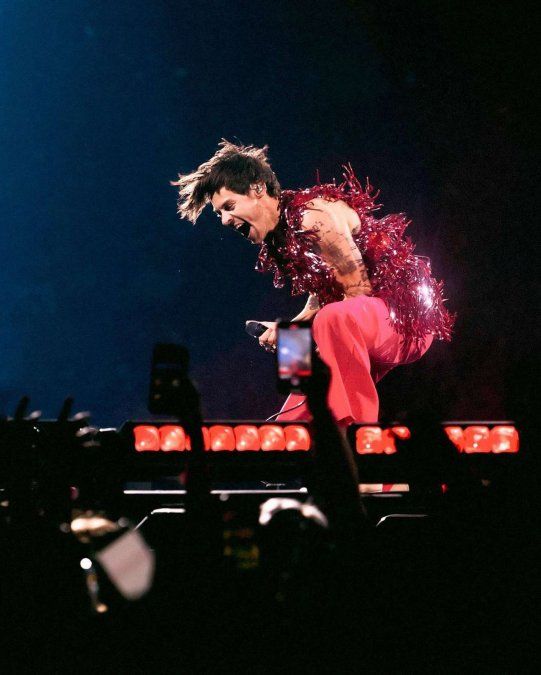 Se vistió de Gucci para sus shows.