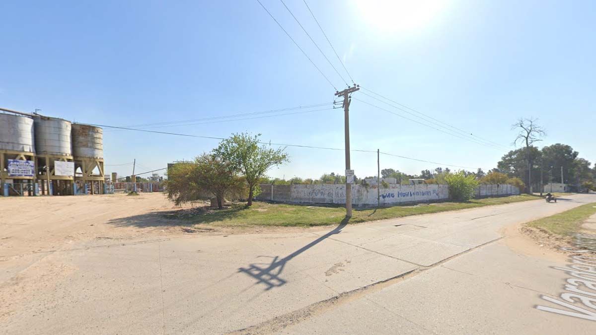 Un hombre fue atacado con un machete en Varadero Sarsotti y una de sus manos corrió riesgo de amputación antes de la cirugía.