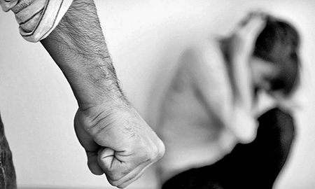 san carlos centro: una mujer fue brutalmente golpeada y secuestrada por su pareja san carlos centro: una mujer fue brutalmente golpeada y secuestrada por su pareja