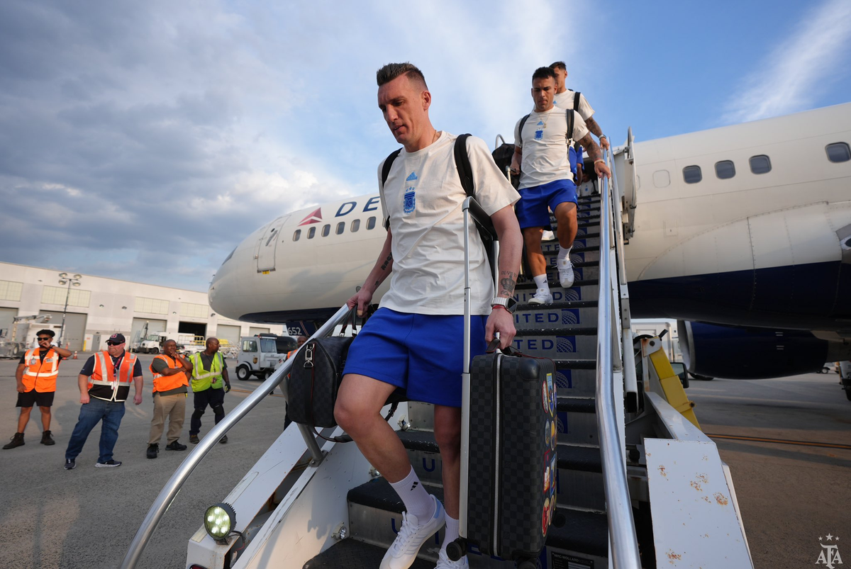 La Selección Argentina ya está instalada en Nueva Jersey para el segundo partido de la Copa América. La Selección Argentina ya está instalada en Nueva Jersey para el segundo partido de la Copa América.
