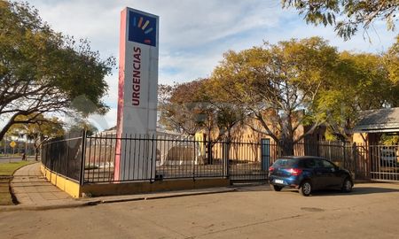 La víctima se encuentra en el Hospital de Niños con el 30 por ciento del cuerpo quemado. La víctima se encuentra en el Hospital de Niños con el 30 por ciento del cuerpo quemado.