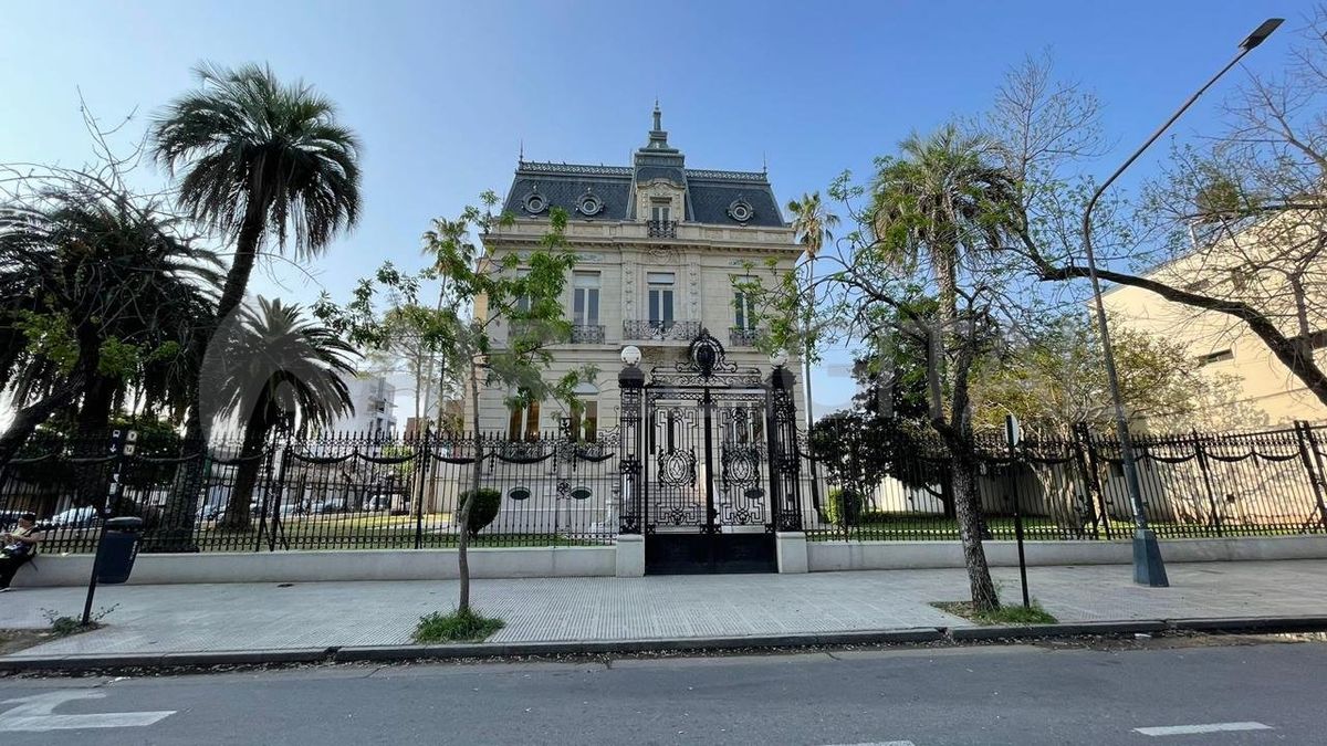 Las Residencias Culturales comenzaron a implementarse en 2013 y luego fueron incorporándose otros espacios y museos en diferentes puntos de la provincia de Santa Fe. Las Residencias Culturales comenzaron a implementarse en 2013 y luego fueron incorporándose otros espacios y museos en diferentes puntos de la provincia de Santa Fe.