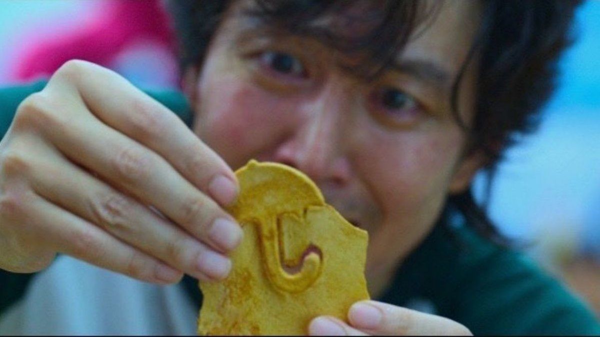 Adolescente sufrió severas quemaduras al tratar de imitar un desafío de El Juego del Calamar