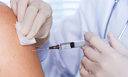 Revolución en la dermatología: ya se aplica en Argentina la vacuna Vaccimel contra el melanoma. Revolución en la dermatología: ya se aplica en Argentina la vacuna Vaccimel contra el melanoma.