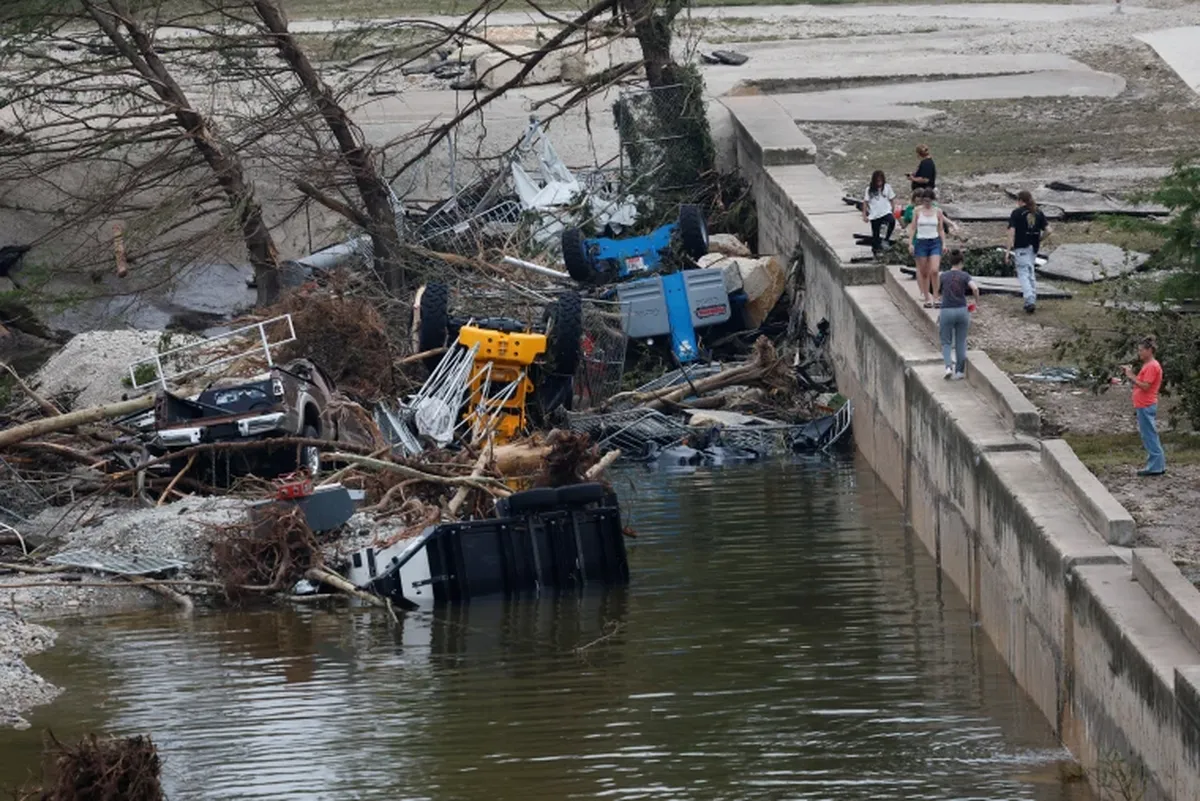 El Servicio Meteorológico Nacional había elevado el viernes la advertencia sobre inundaciones repentinas.