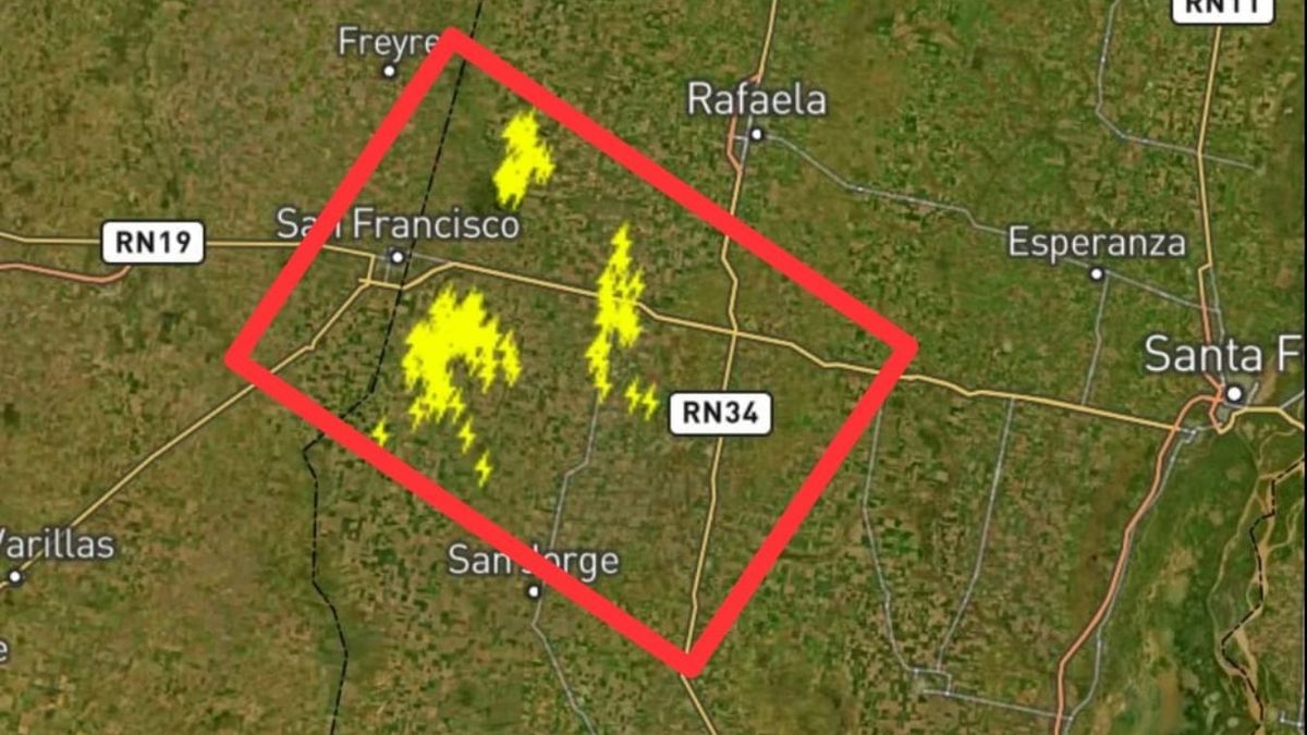El mapa señala a María Juana, San Vicente, Sastre y Ortiz dentro del área afectada durante las próximas tres horas. El mapa señala a María Juana, San Vicente, Sastre y Ortiz dentro del área afectada durante las próximas tres horas.
