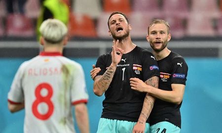 Marko Arnautovic, de Austria, fue sancionado con un partido por insultos racistas durante el partido ante Macedonia por la Eurocopa. Marko Arnautovic, de Austria, fue sancionado con un partido por insultos racistas durante el partido ante Macedonia por la Eurocopa.