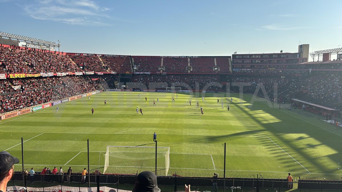El Brigadier López o el Único de Villa Mercedes, los dos estadios que podrían ser sedes de la final por el ascenso. El Brigadier López o el Único de Villa Mercedes, los dos estadios que podrían ser sedes de la final por el ascenso.