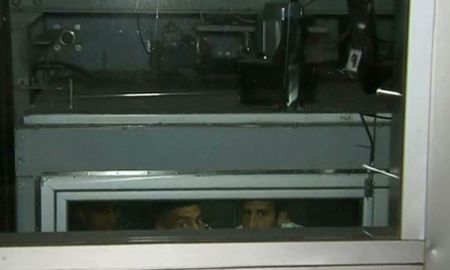 Jugadores de Boca quedaron atrapados en un ascensor en San Juan. Jugadores de Boca quedaron atrapados en un ascensor en San Juan.