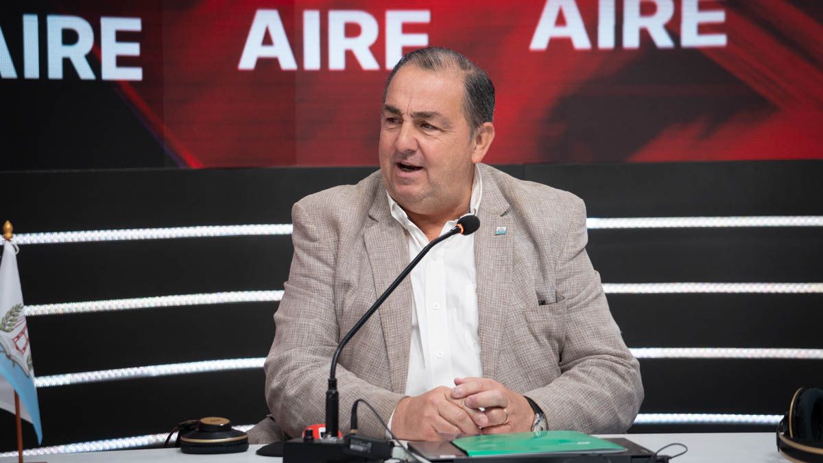 El intendente Juan Pablo Poletti hizo un balance de su gestión en AIRE y dio varias primicias.