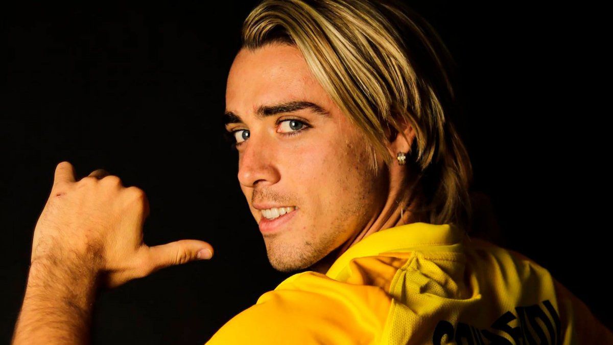 Tras escapar de la guerra en Ucrania, Spinelli firma con Lanús