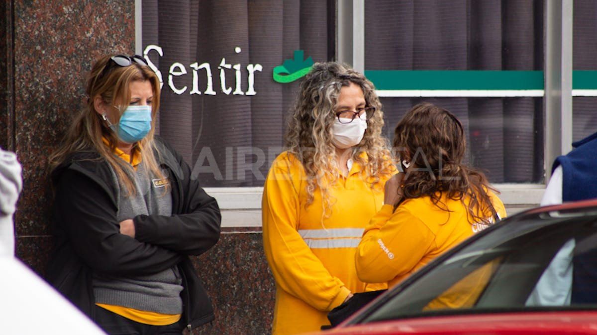 Algunos compañeros de Gamarra estuvieron presentes desde el comienzo de la caravana.&nbsp;