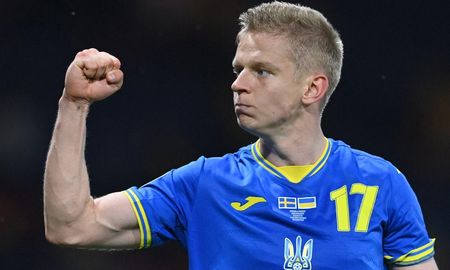 Oleksandr Zinchenko, capitán de la selección de Ucrania y jugador del Manchester City le deseó una muerte dolorosa a Vladimir Putin. Oleksandr Zinchenko, capitán de la selección de Ucrania y jugador del Manchester City le deseó una muerte dolorosa a Vladimir Putin.