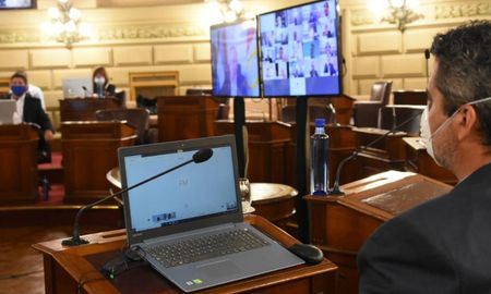 En un hecho sin precedentes para la legislatura provincial, la Apertura de sesiones será virtual. En un hecho sin precedentes para la legislatura provincial, la Apertura de sesiones será virtual.