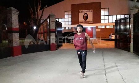 El delantero colombiano estará aproximadamente dos meses fuera de las canchas. El delantero colombiano estará aproximadamente dos meses fuera de las canchas.