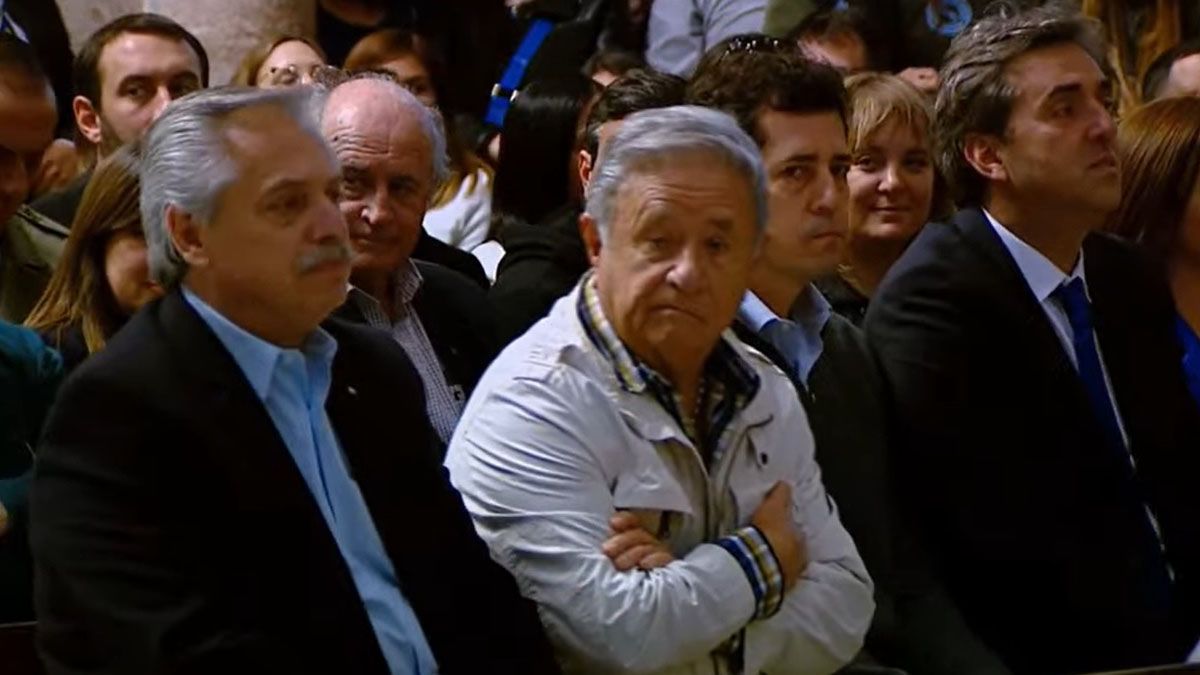 Con la presencia de Alberto Fernández