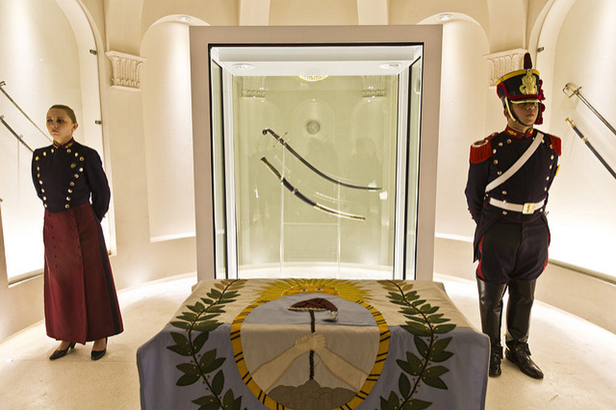 Sala del sable corvo de San Martín.